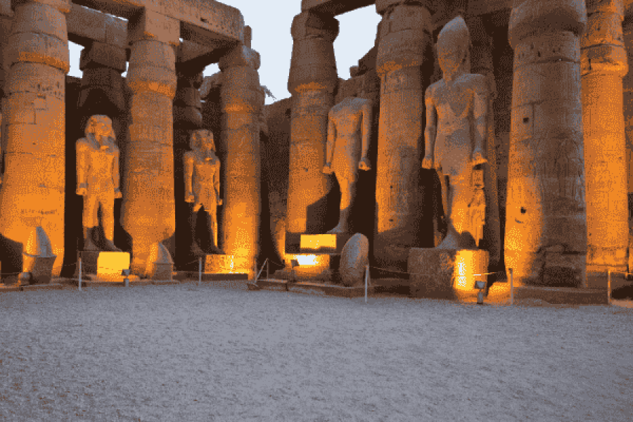 Luxor by bus