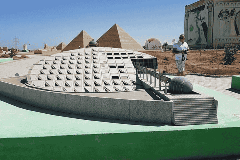 Mini Egypt Park